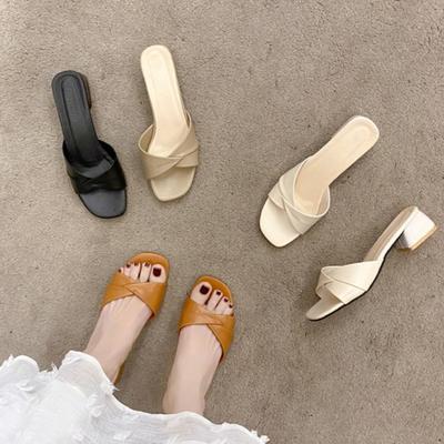 Chinelos Femininos Verão Novo Salto Grosso Chinelo Luxo Casual Couro Chinelos para Mulheres Bico Quadrado Bico Aberto Slides Chinelos Muller