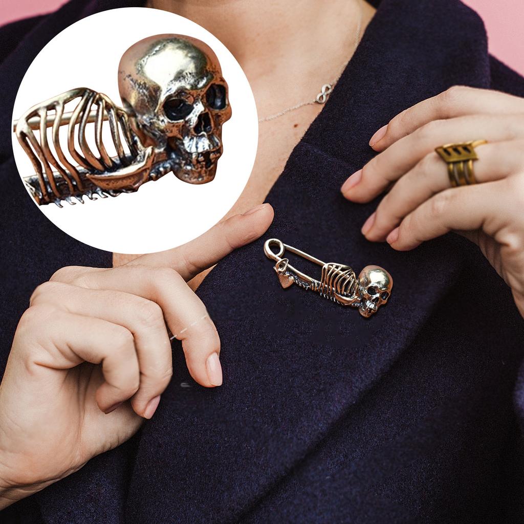 Skeleton Shaped Safety Pin Brooch Metal Alloy Skull Design Halloween Accessory Lapel Pin Decoration for Clothing Bags and Hats