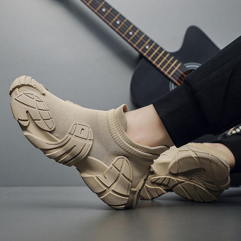 Summer new men's shoes fly-woven breathable socks shoes fashionable one-pedal lazy shoes soft sole comfortable dad shoes