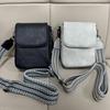 Hot-selling Mini Messenger Bag, Portable Mobile Phone Bag, Multi-pocket Card Slot Function, Adjustable Shoulder Strap.