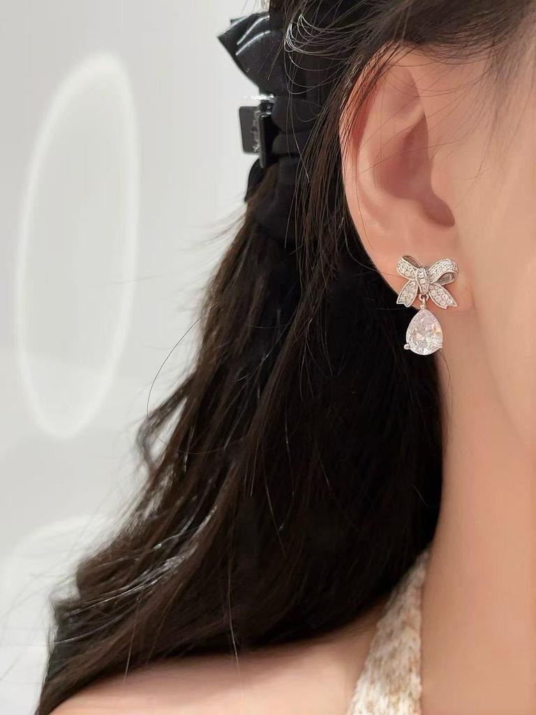 Elegant S925 Sterling Silver Water Drop Petal Earrings - Butterfly Stud Design