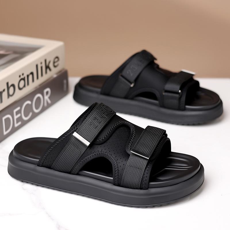 

Тапочки мужские летние 2025 года новые липучки tide брендовые пляжные тапочки толстая подошва для улицы повседневные уличные шлепанцы 38 чёрный