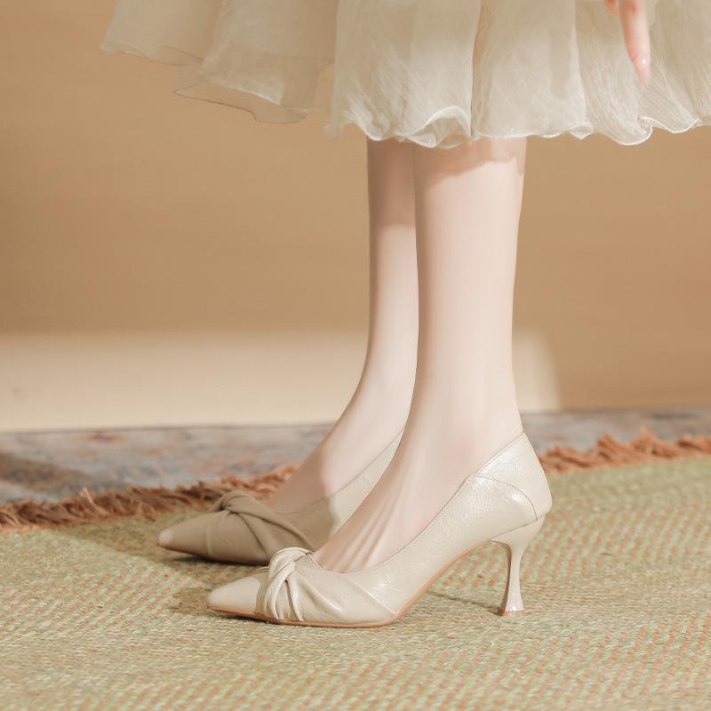 599-61 Temperament thin heels high heels women's new nude skirt fairy gentle soft leather beautiful bridesmaid shoes