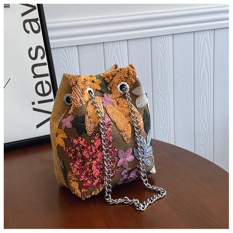Borsa Busta in PVC Glitterata con Catena per Uso Quotidiano