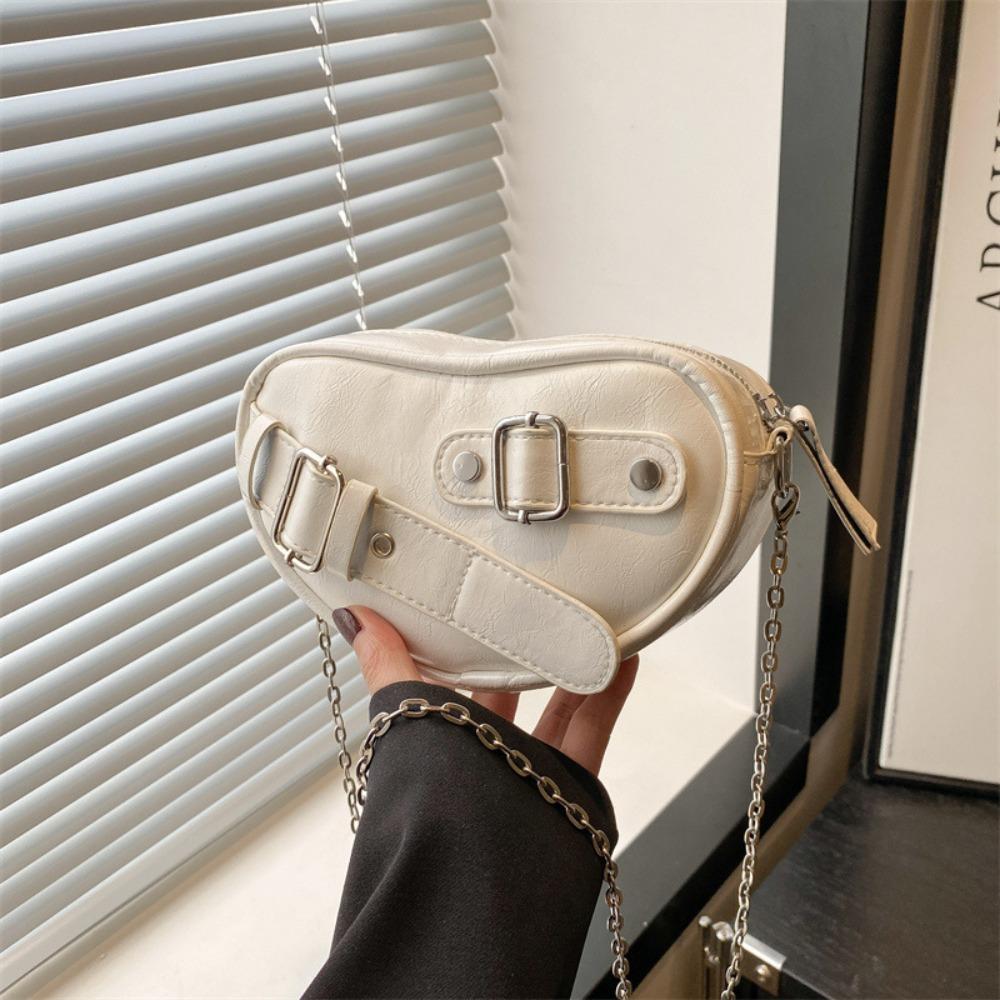 Designer Heart Shoulder Bag Y2k PU Leather Bag Trendy Heart Cross Bag  for Ladies/Girls