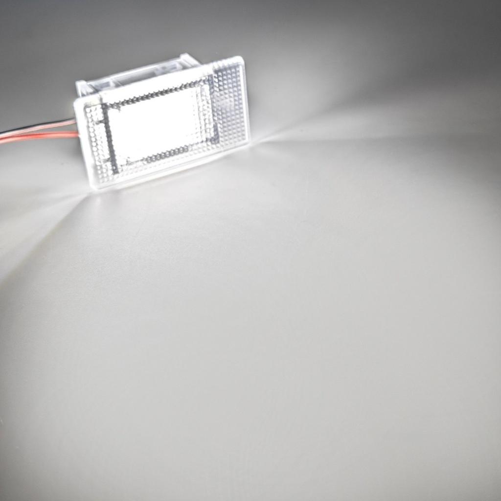 LED 550lm Kofferraum- und Innenraumleuchten kompatibel mit Ford - 2 Stück Off-Road