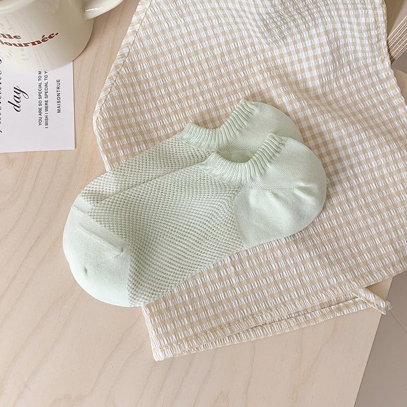 Female Summer Thin Style Pure Color All Kinds of Small Fresh Invisible Mesh Boneless Breathable Boat Socks