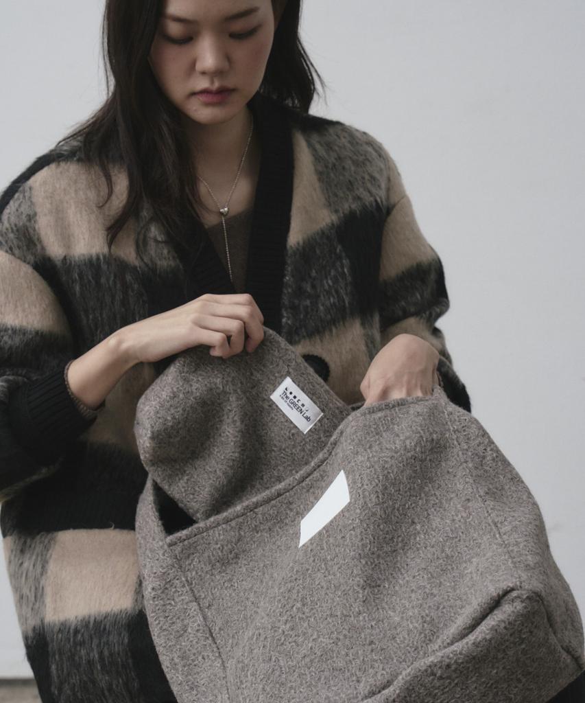 The Green Lab Boucle Wool Pouch Shoulder Bag Set [Melange Grey]