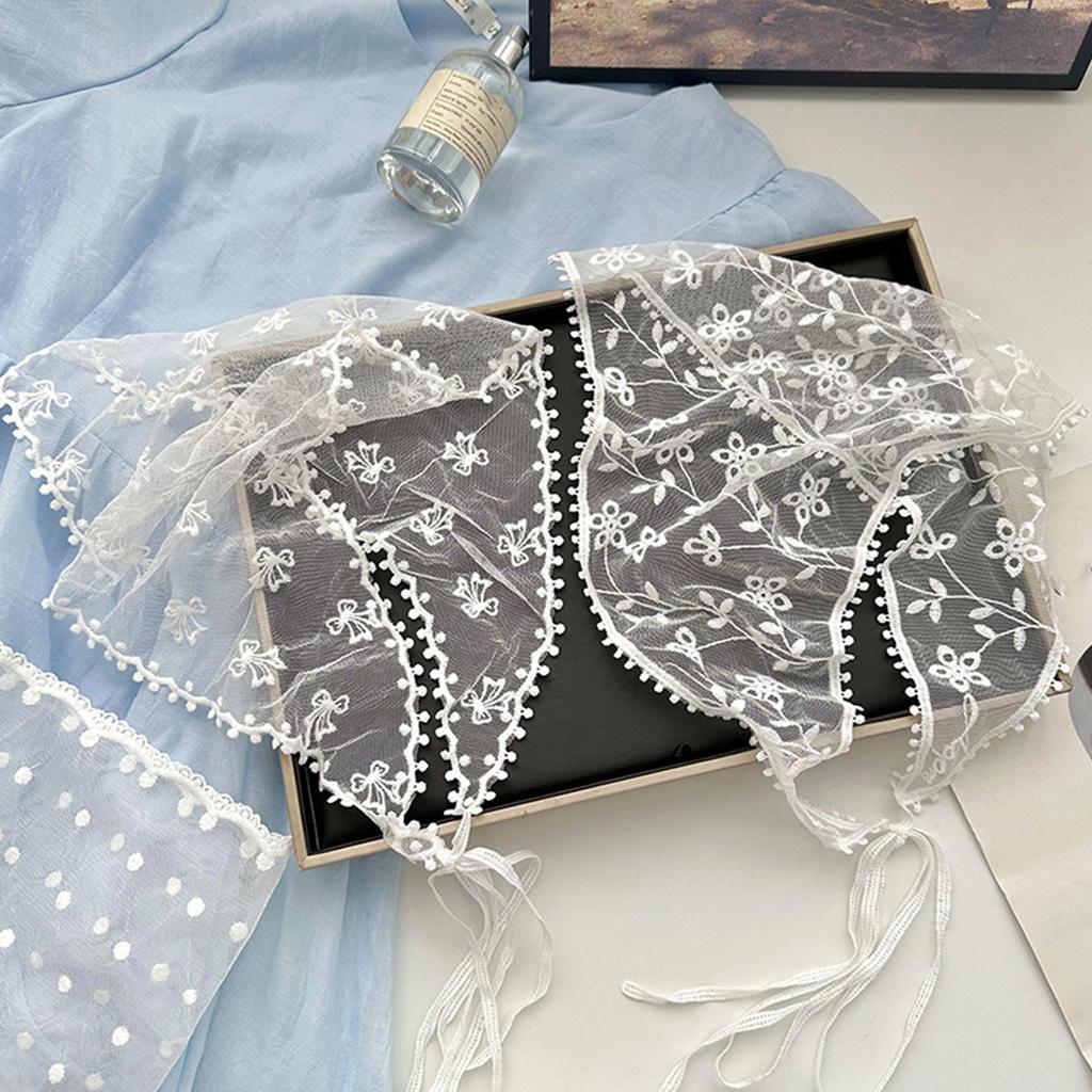 Vintage Style Lace Triangle Scarf for Home Decors Fashion Headwrap with Floral Patterns and Breathable Polyester Fabric