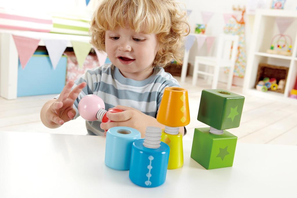 Hape Screw-on Building Blocks E0416 (2 Years Old)