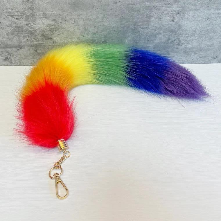 Gradient Pink Fox Tail Plush Keychain Ornament - Cute Car Accessory & Bag Charm