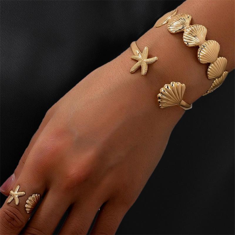 

Bohemian Gold Color Metal Starfish Shell Cuff Bracelet Ring for Women European and American Style Beach Vacation Party Zircon