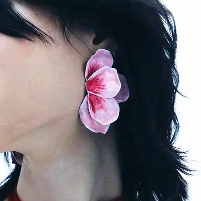 Orecchini pendenti smaltati a fiore colorati per donna Personalità europea e americana Accessori gioiello romantici esagerati