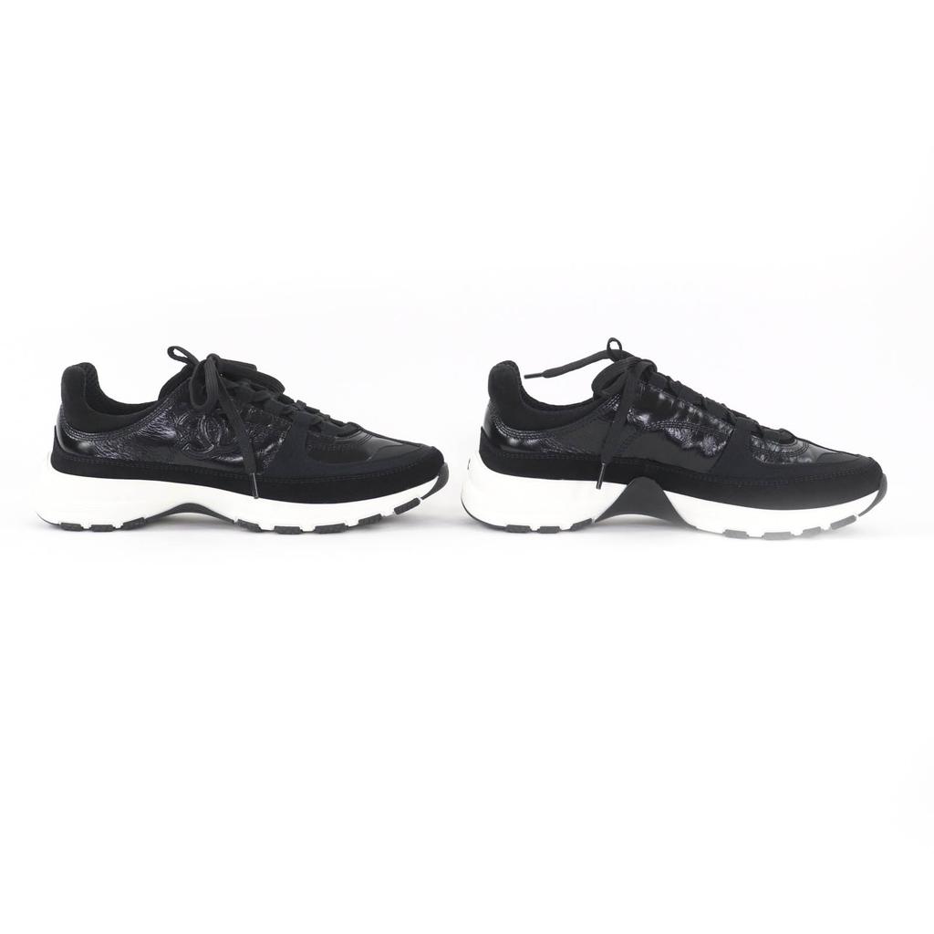 Pristine CHANEL Low cut sneakers COCO Mark black leather Women 37 G46609 Used