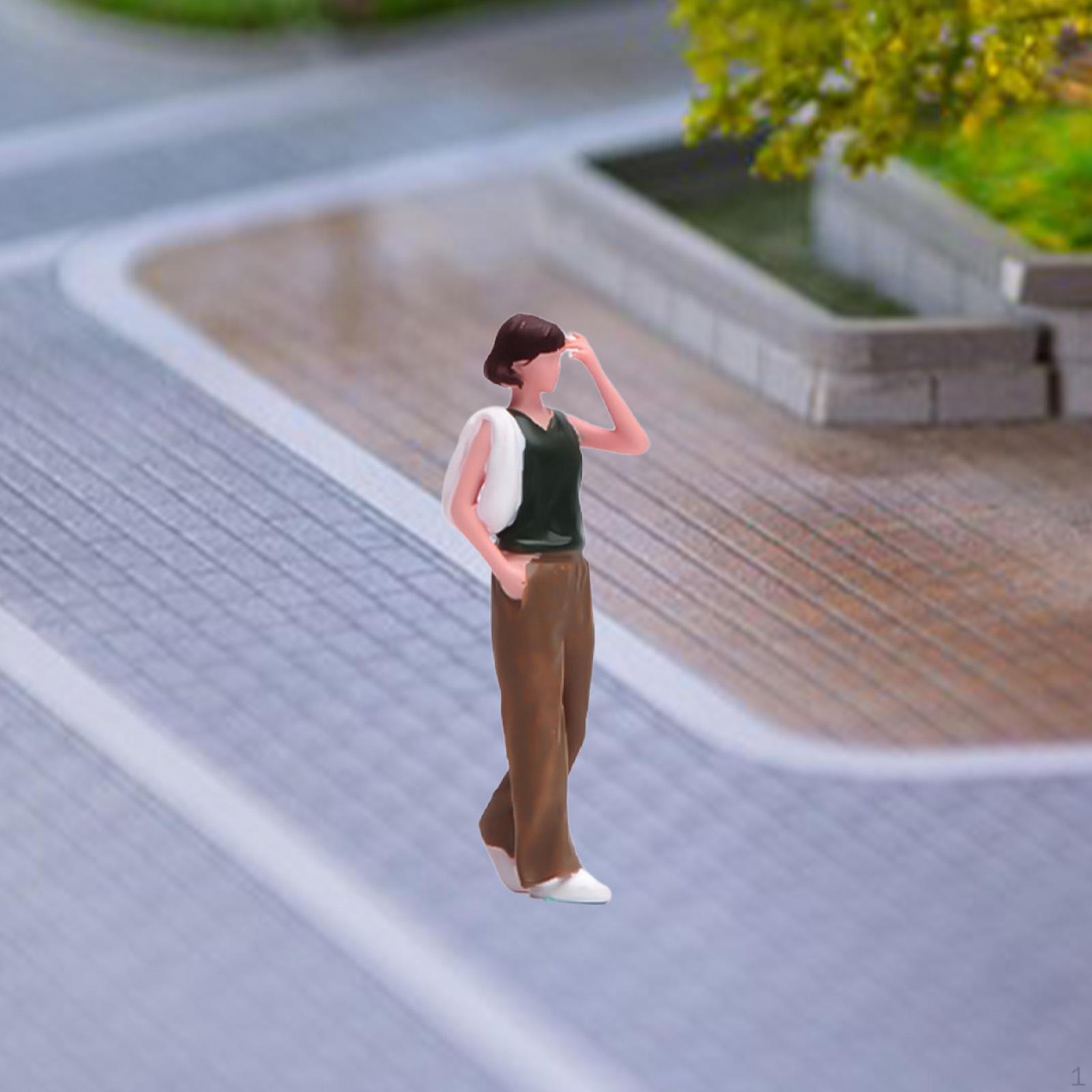 

1:64 Girl with Vest Tiny People Model Dioramas Role Play Resin for Miniature Scene