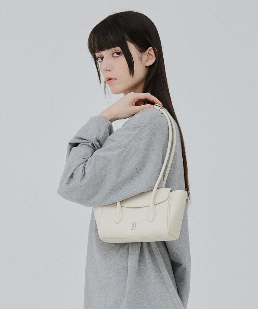 Jestina Carina Sm Shoulder Iv (Jhncha5Bs837Iv010)