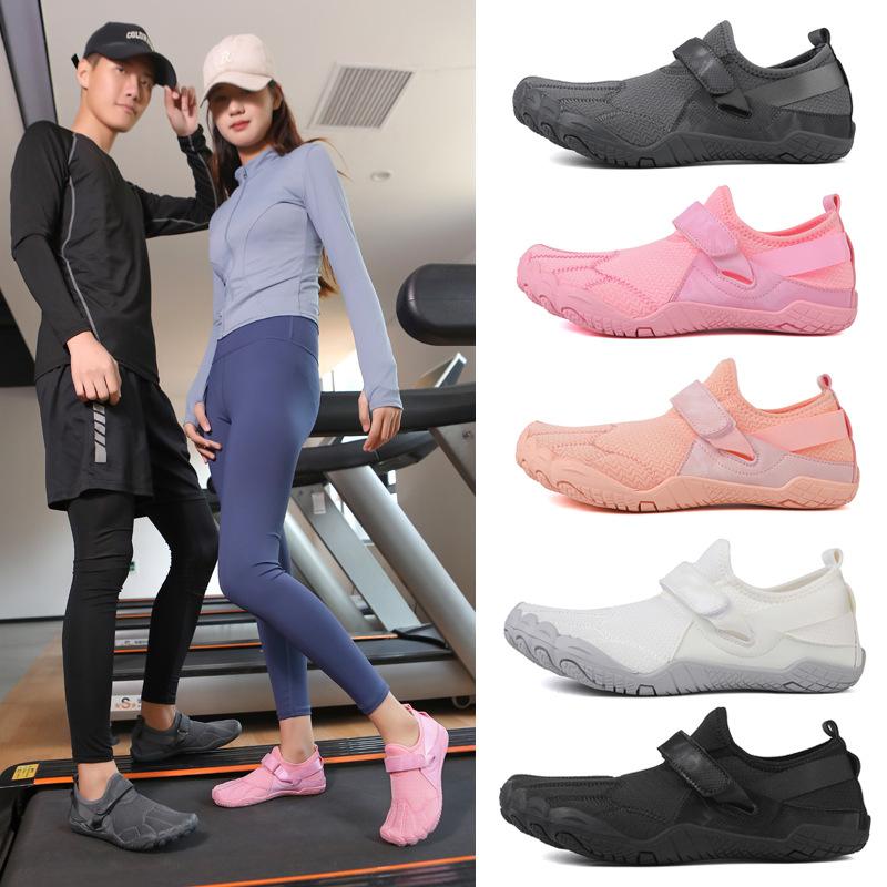 New Couple's Stream-Crossing Shoes Outdoor Swimming Beach Shoes Quick-Drying Breathable Wading Shoes Hiking Mountaineering Five-Toe Shoes