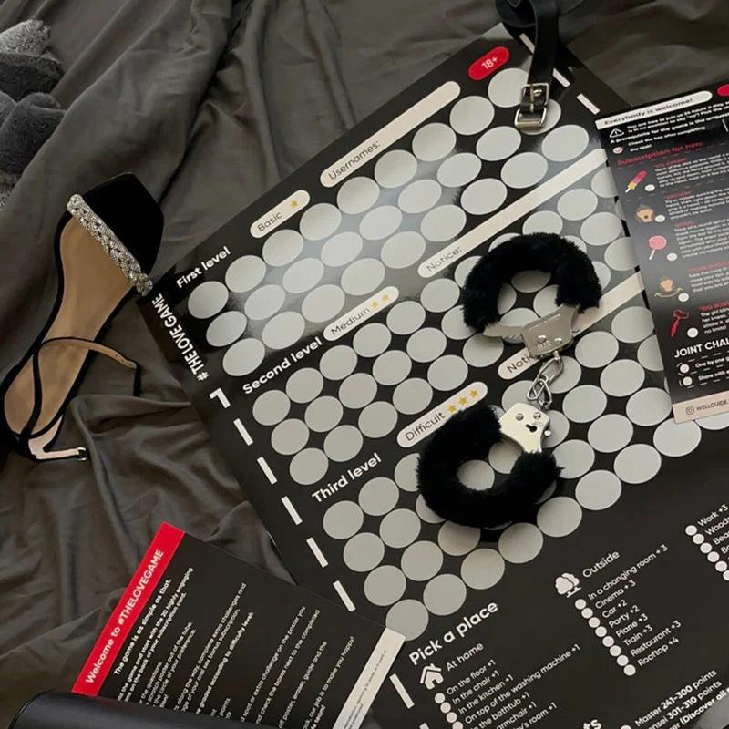 100 Lucruri de Făcut Între Cupluri Jocuri pentru Iubitori Listă de Răzuit Jocuri Romantice pentru Cupluri Idei pentru Seara Întâlnirii Provocarea Iubirii Ziua Îndrăgostiților