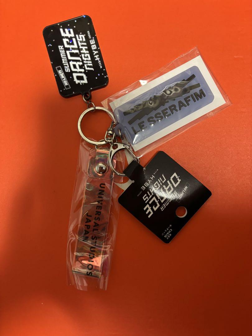 

[USED] LE SSERAFIM Keychain (USJ & HYBE)