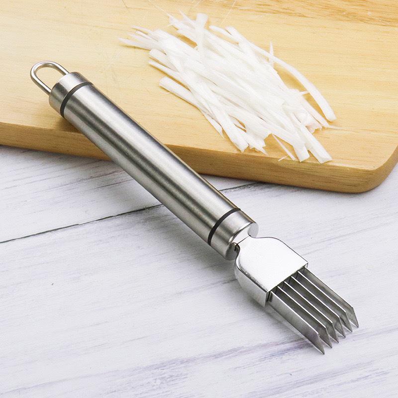 Multifunctional Stainless Steel Vegetable and Onion Slicer with Celery and Scallion Cutting Capabilities.