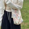 Retro 3D Relief Single Shoulder Underarm Bag for Women Versatile and Portable Large Capacity Canvas Bag for Summer