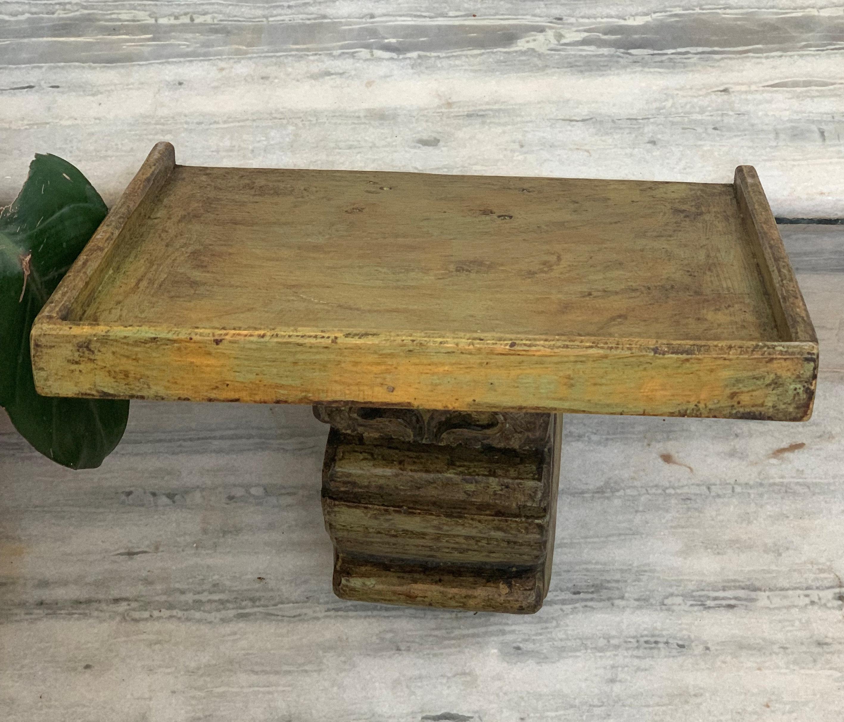 

Antique Carved Wood Wall Shelf: Floral Wall Decor 16” X 8” X 24” (l x w x h) разноцветный
