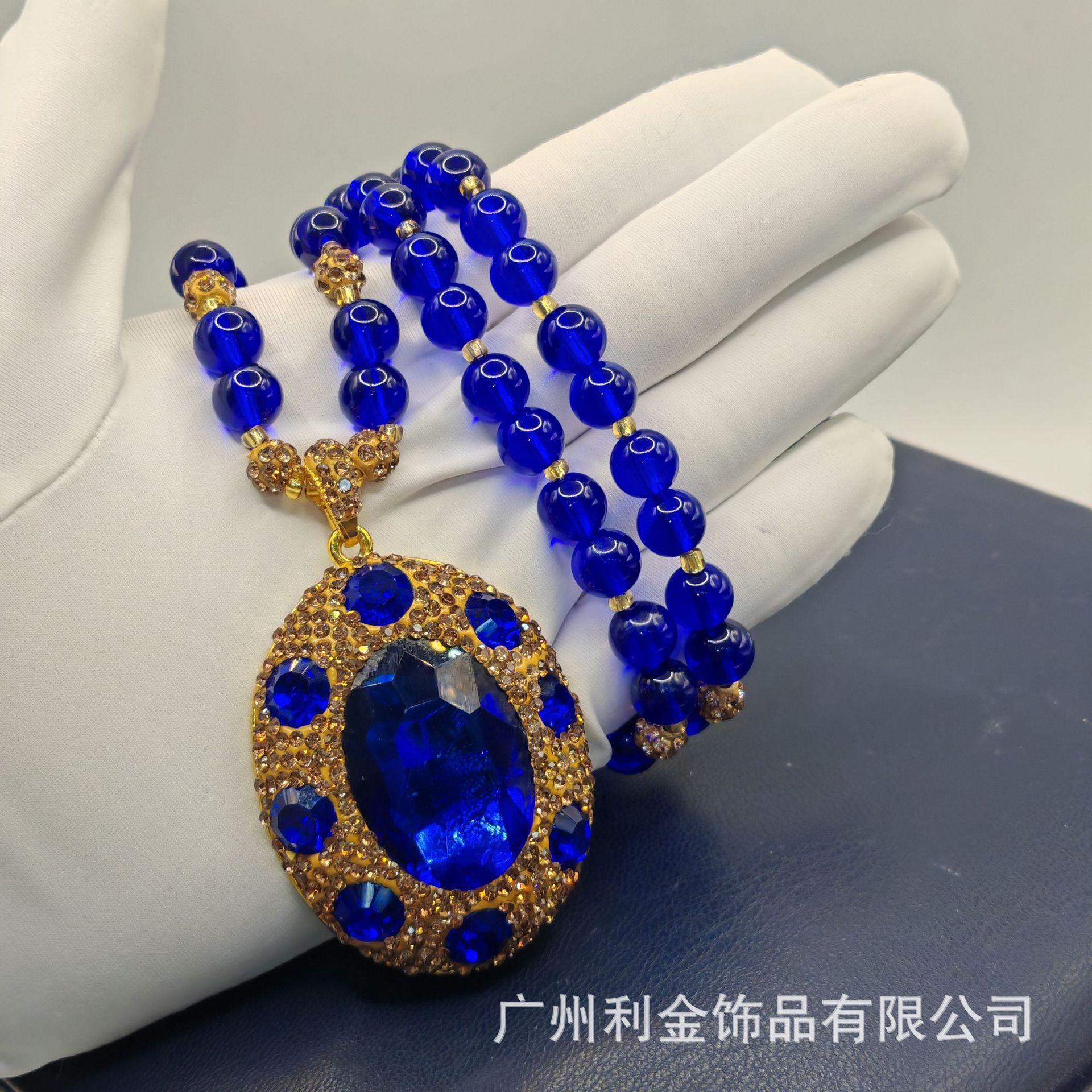 

New Crystal Set European and American Fashion Jewelry Inlaid Cut Crystal Jewelry