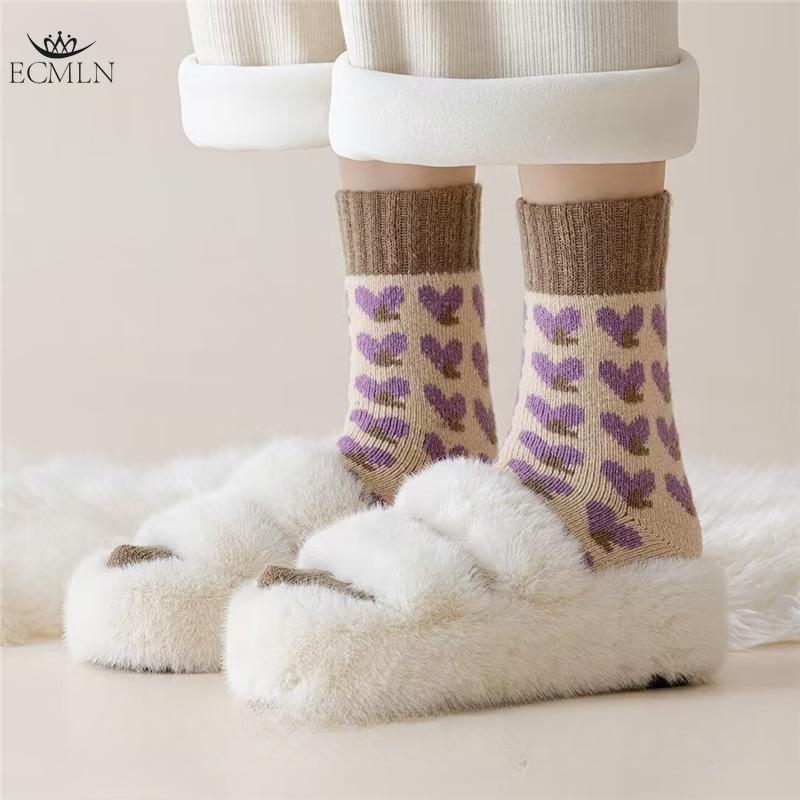 Purple Heart Knit Socks Soft Warm and Cozy for Fall and Winter Women's Fashion Socks