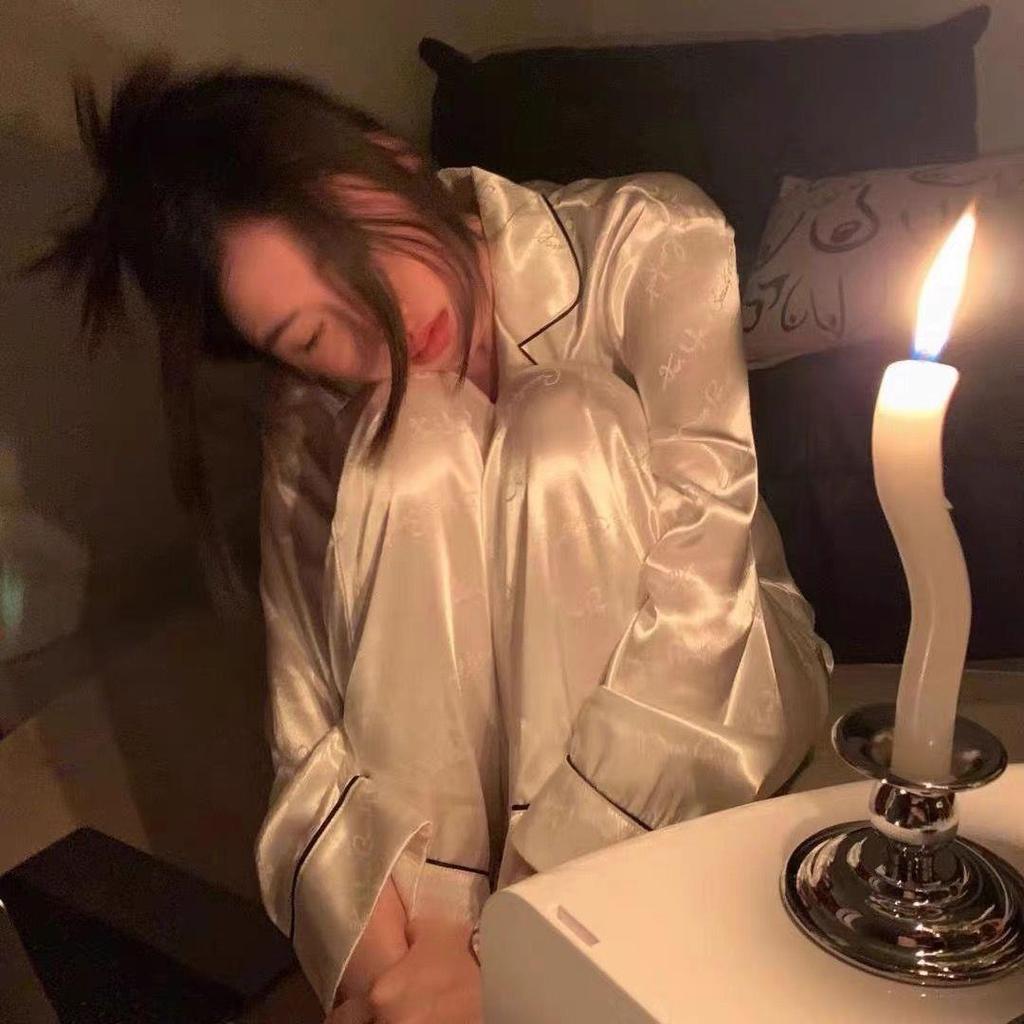 2-teiliges Set Umstandspyjama Französisch Frühling Sommer Damen Temperament Eisseide Dünne Abschnitt Homewear Mode Einfarbig Loungewear