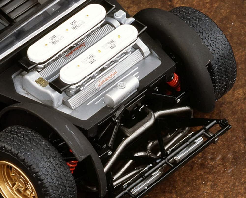 Hasegawa Lamborghini Miura SV Plastikový model HC13 1/24