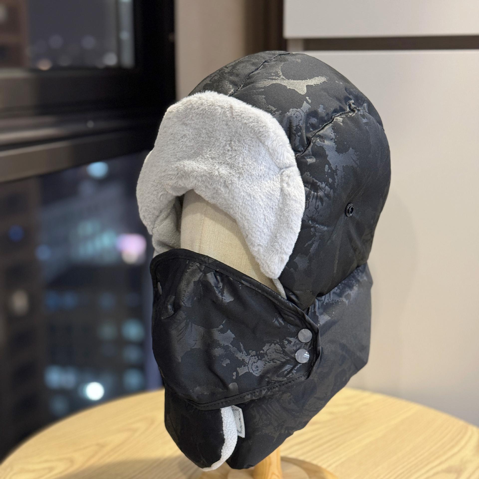 

New winter warming essential: fleece-lined, thickened pullover flight hat with ear protection, suitable for skiing, face-covering, outdoor use, and Adult54-60Average Size чёрный