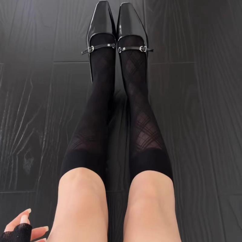 Meias de Bezerro Femininas Verão Finas Meias Pretas Meias JK Meias de Cano Longo Estilo Britânico em Forma de Diamante Meias de Cano Médio