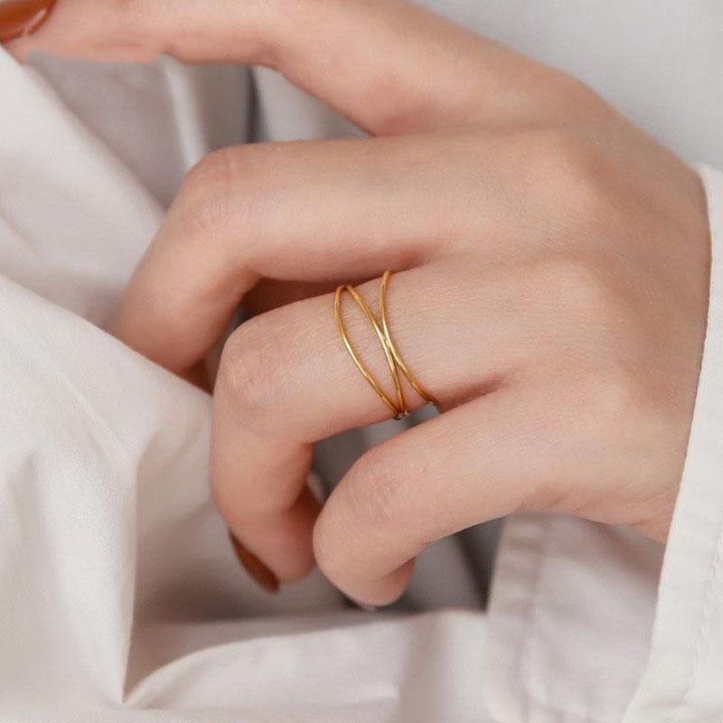 Fashion women's multi-layer thin ring Women's exquisite classic stainless steel ring Fashion Zircon Zircon gifts