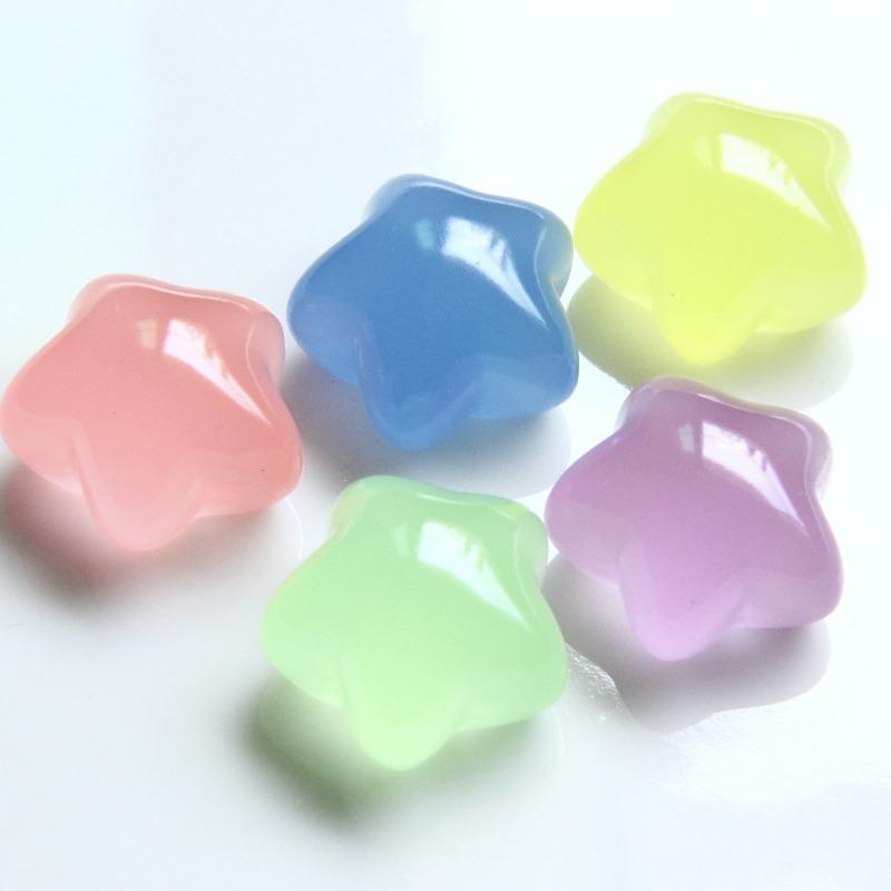 Ensemble de 13 breloques de chaussures tendance Accessoires Boucle de chaussure à trou Étoile de mer lumineuse DIY Décorations de chaussures 3D pour Bogg Bag