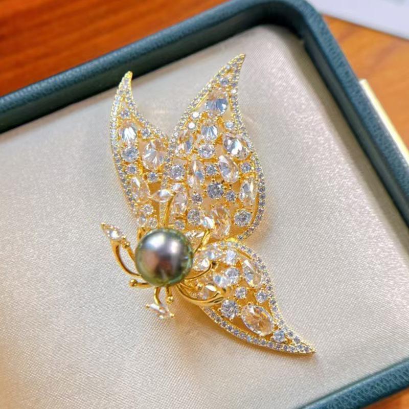 Exquisite DIY Diamond Butterfly Brooch with Zircon and Pearl Corsage Pin