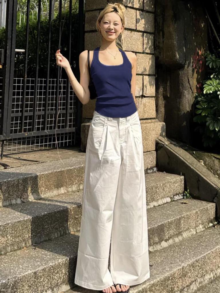 Yi Han Meng Zitronengelbes Slim Fit Neckholder Tanktop für Frauen und Mädchen - Niedlich, aufhellend, schlankmachende Unterwäsche oder Oberbekleidung