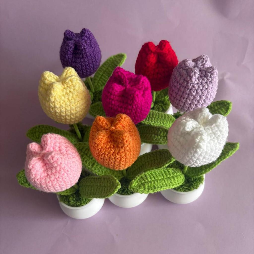Handmade Crocheted Tulip Potted Plant Ornament - Ideal for Desktops, Cars, and Teacher's Day Gifts