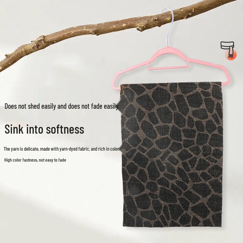 250g Jacquard Leopard Print Cashmere Scarf - Luxurious, Warm, and Versatile Women's Shawl for Autumn/Winter