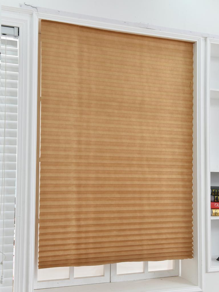Blind for Window Self Adhesive Pleated Blinds Cordless No Drill Fabric Blinds Room Darkening Shades Blackout Shades for Bathroom