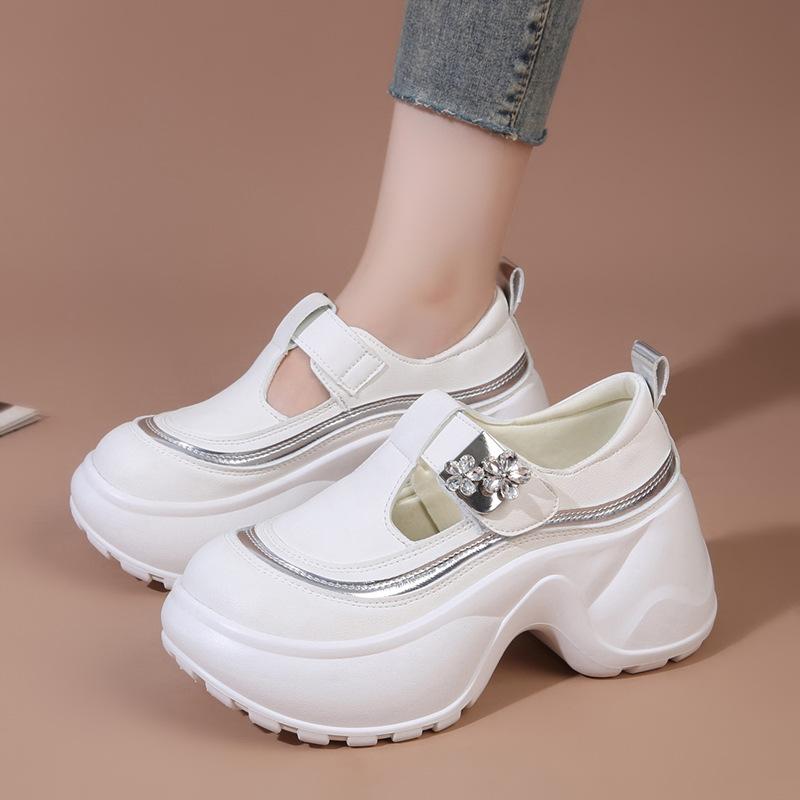 

Thick-soled muffin hollow heightening bag head slippers fashion 2025 summer new small versatile sandals go out women 40