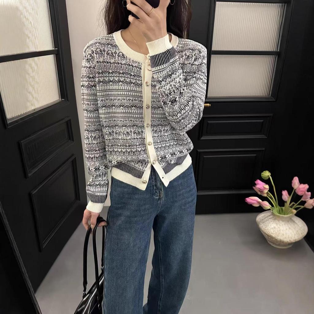 Women's Korean Style Wool Color Block Cardigan - Round Neck, Fair Isle Jacquard, Autumn/Winter Fashion.