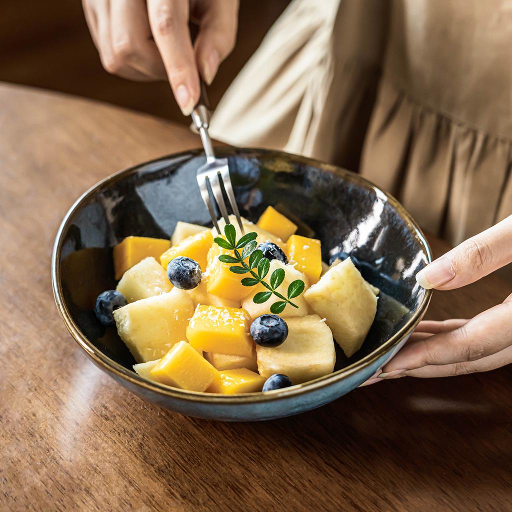 Hochwertiger Ofenwechsel Blaue Keramikschale Salatschale Zuhause Restaurant Gemüseschale Nudelschale Retro-Stil Geschirr Speziell geformte Schale