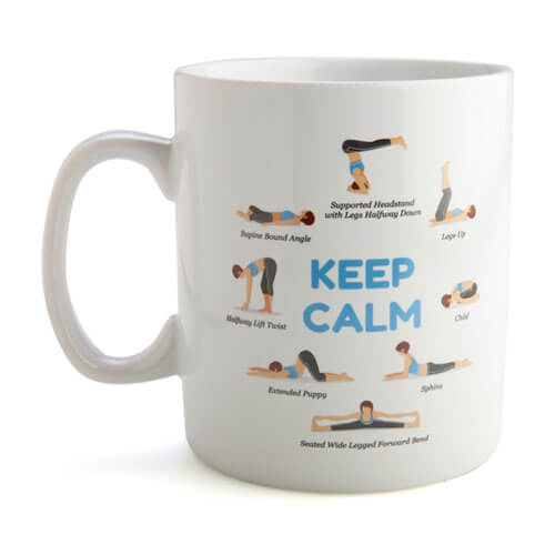 Riesige Kaffeetasse (Yoga-Posen)