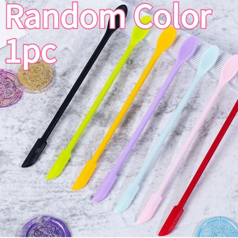 

Double-headed mini silicone spatula/scoop for cosmetic jar cleaning jam spreading small pointed spatula scoop and digging spoon.