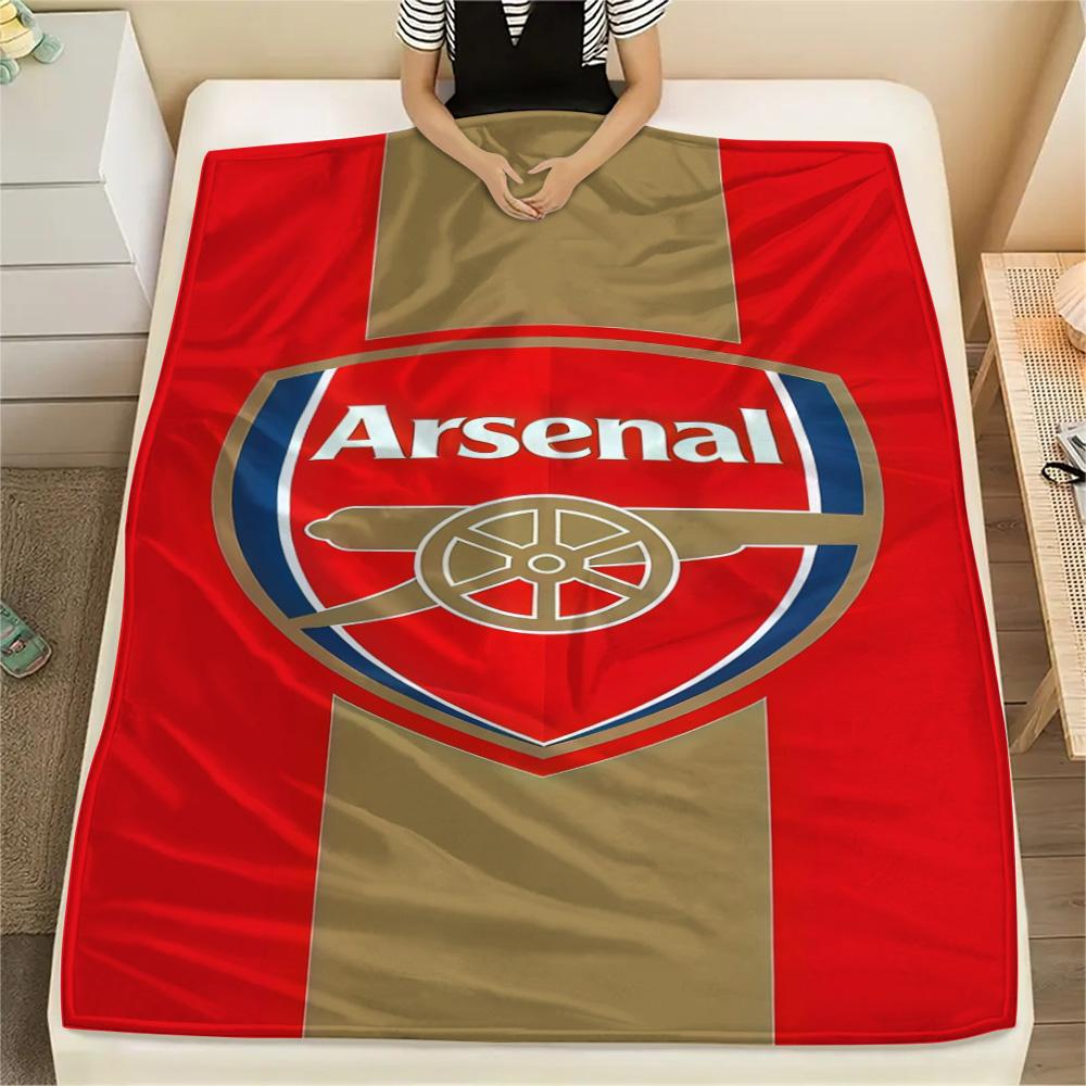 Arsena Team Logo Print FlAannel Blanket, High Quality Comfortable for All Seasons, Home Decor, Warmth and Comfort