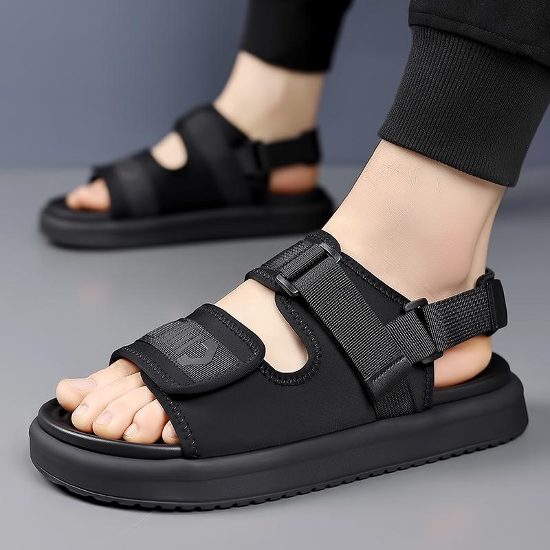 2025 New Man Sandals Hollow Out Beach Footwear Anti-collision Toe Wading Aqua Shoes Comfy Breathable Men Luxury Sandals