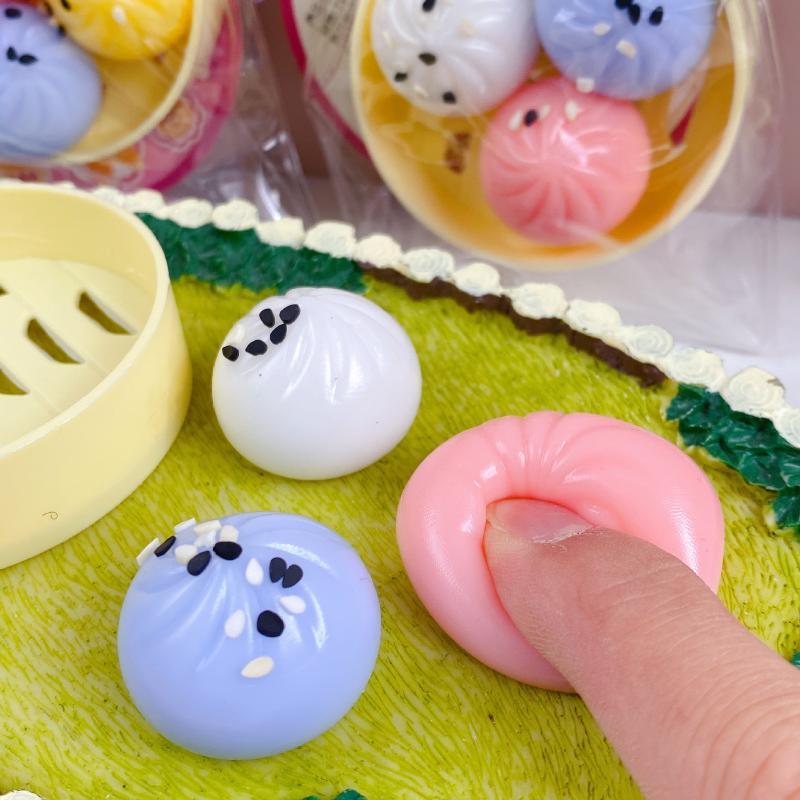 Mini Dumplings Steamer Bun Squeezable Toys Soft Stress Relief Fidget Sensory Toy Keychain Pendant Party Favors Gift