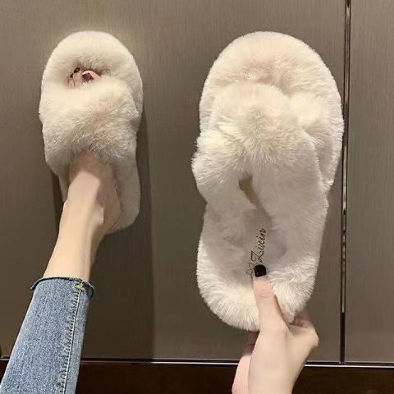 Cotton slippers autumn and winter women's fashion versatile velvet home indoor warm couple fluffy cross with cool slippers outside