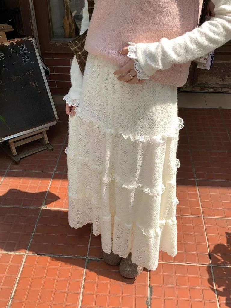 Gentle Academia Crochet Layered High-Waist Maxi Skirt for Spring/Autumn