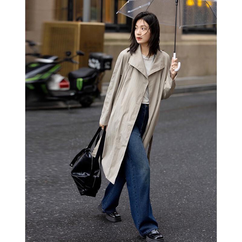 Women's Academy Style Pleated Trench Coat